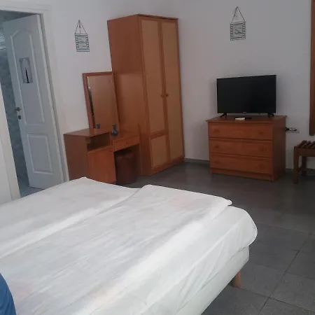 Guest house Pension Edelweiss 3*